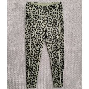 Victorias Secret Incredible Essential Women's 10 Green Leopard Print Leggings‎